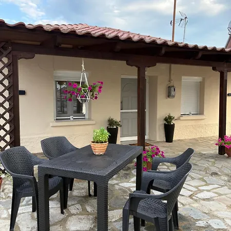 The Little Garden Hébergement de vacances *